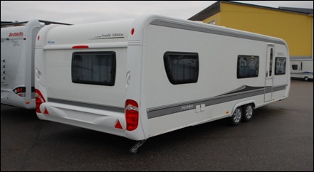 caravanHOB877-2121