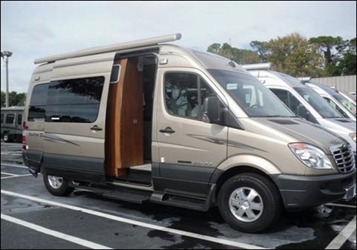 ROADTREK Motorhome SS-Agile