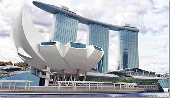 Artscience_museum_1-