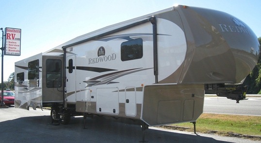 Redwood Rv 36RL 2011