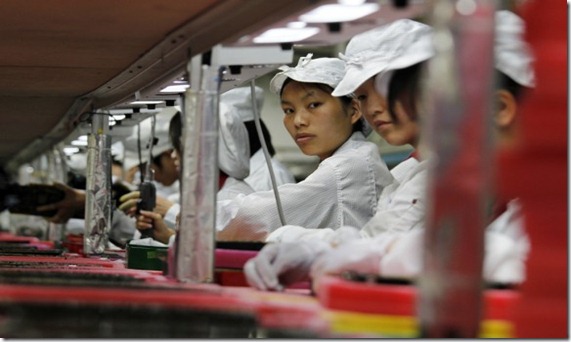 china-foxconn-suicidios-2010-06-10-580x386