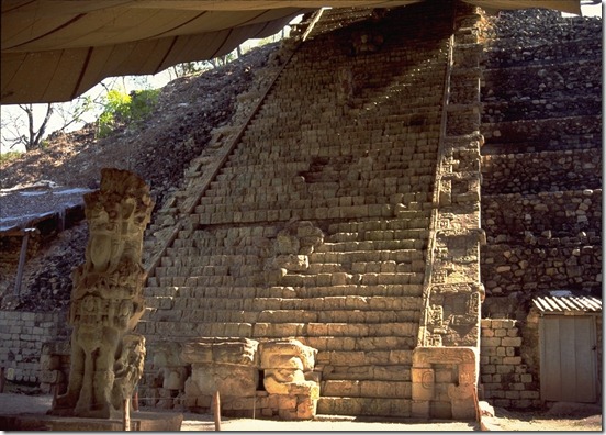 EscalinataJeroglificadelosMayas