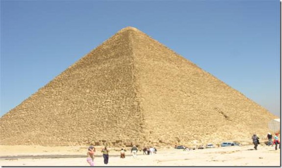 cheops-khufu pyramid