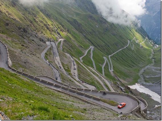 Trollstigen 1-