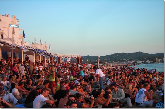 ibiza C D M
