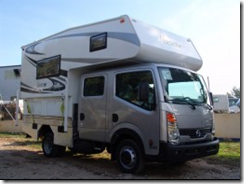 laredo camper-track