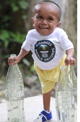 Junrey-Balawing-Smallest-man-Guinness-world-records