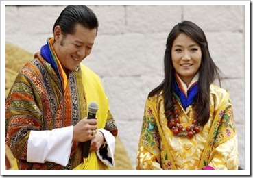 King Jigme Khesar Namgyel Wangchuck - Ashi Jetsun Pema Wangchuck