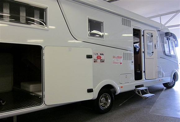 Dethleffs Globetrotter XXL I 9000