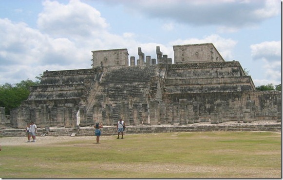 Chichen_Itza_Templo_de_los_Guerreros