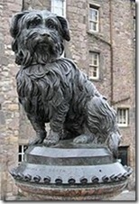 estatua de Bobby en Edimburgo