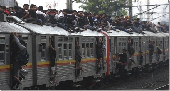 indo train