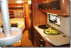 Hobby De Luxe 560 KMFe .))))))