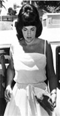 LINDY CHAMBERLAIN2