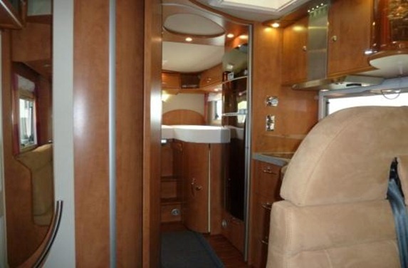Carthago Chic c-line T-Plus 4.8-)-