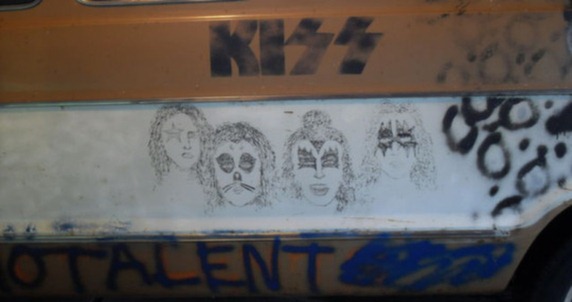 THE MELVAN. Ägd av rockbandet The Melvins - rattad av Kurt Cobain.1