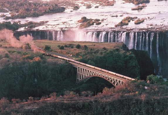 Rovos_Rail_vic_falls_1993
