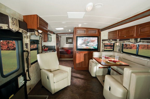 Winnebago Sightseer 30A))