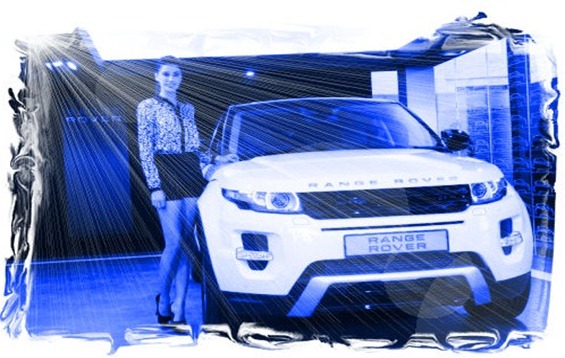 Nargis-Fakhri-evoque Women’s World Car of the Year 2012.