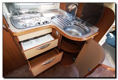 burstner-aero-van-t700-motorhome-6