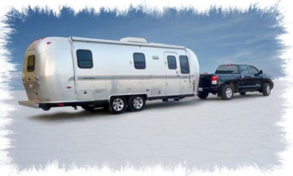 SALAR DE UYUNI EN CARAVANA AIRSTREAM