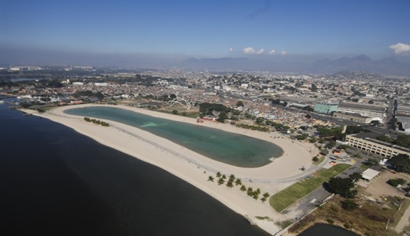 piscinão de Ramos Foto César Duarte