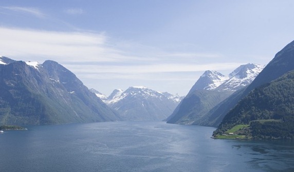 Hjørundfjorden-