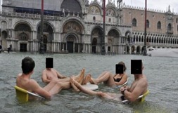 Pza s marcos venecia foto Lugi Costantini-
