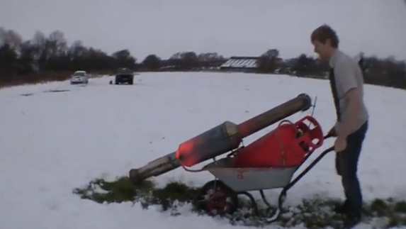 jet_powered_snow_blower_homemade