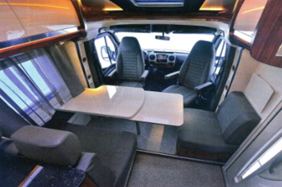 HOBBY_PREMIUM_VAN_-65_GE-((-2