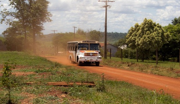 Paraguay-carreteras 'rojas'