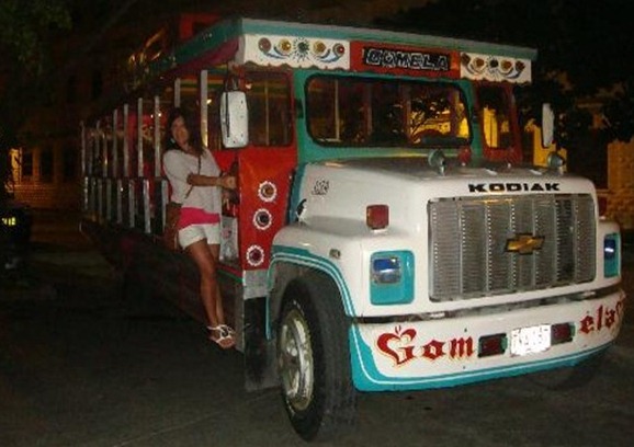 rumba-in-chiva CARTAGENA