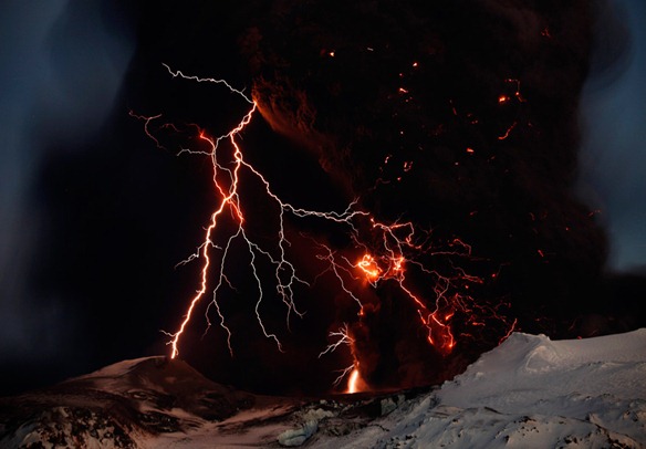 Lightning streaks across the sky as lava flows from a volcano in Eyjafjallajokul April 17, 2010 REUTERS Lucas Jackson Lightning streaks across the sky as lava flows from a volcano in Eyjafjallajokul April 17, 2010 REUTERS Lucas Jackson
