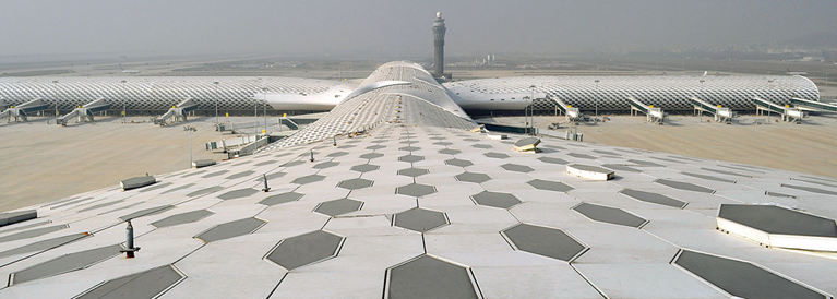 Shenzhen_Bao'an_International_Airport)--
