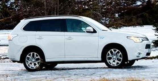 mitsubishi outlander-