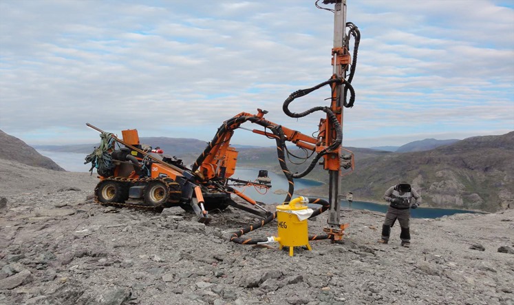 Diamond-Drilling-Rig - Tambreez