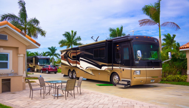 Naples_Motorcoach_Resort