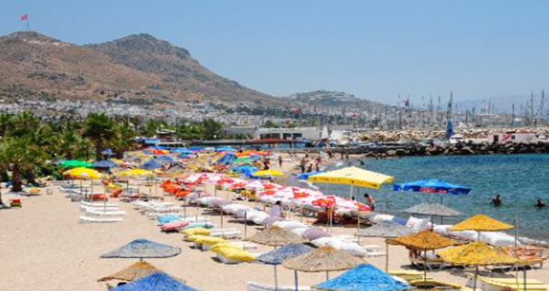 playa_de_Turgutreis_-_foto_TripAdvisor