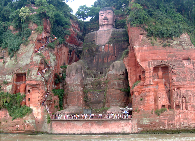 LeshanBuddhaStatue2