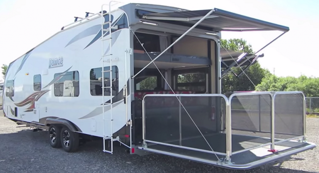2015--Lance_Camper_2612_Toy_H