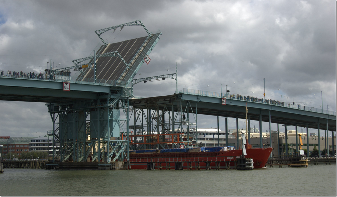 GÖTAÄLVBRON