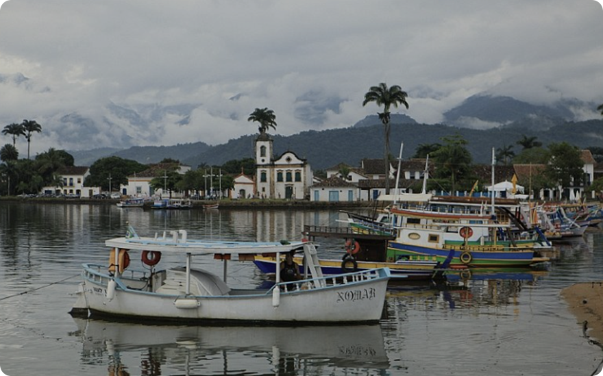PARATY 4